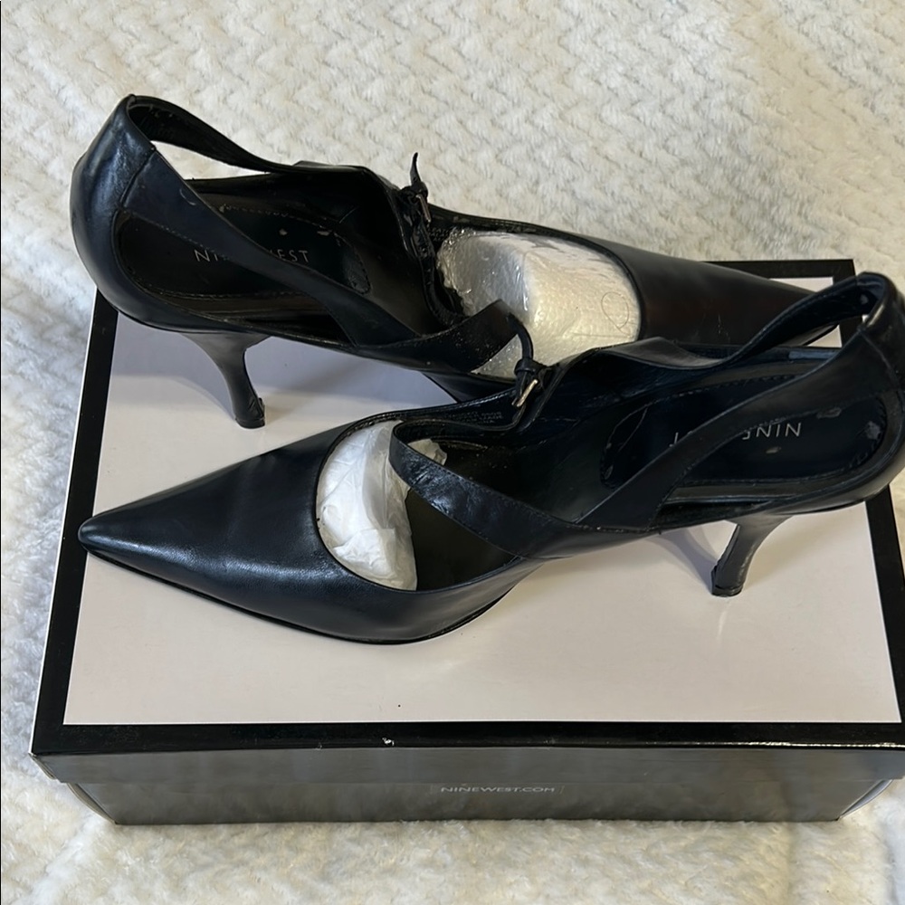 Nine West Navy Blue Leather Heels